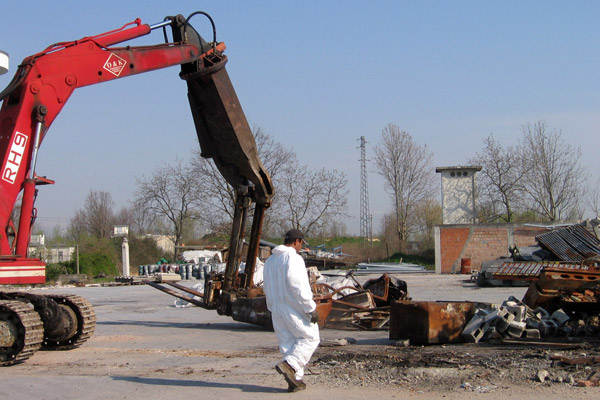 Demolizione strutture contenenti amianto